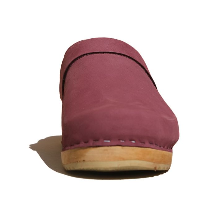 Sabots en cuir nubuck bordeaux