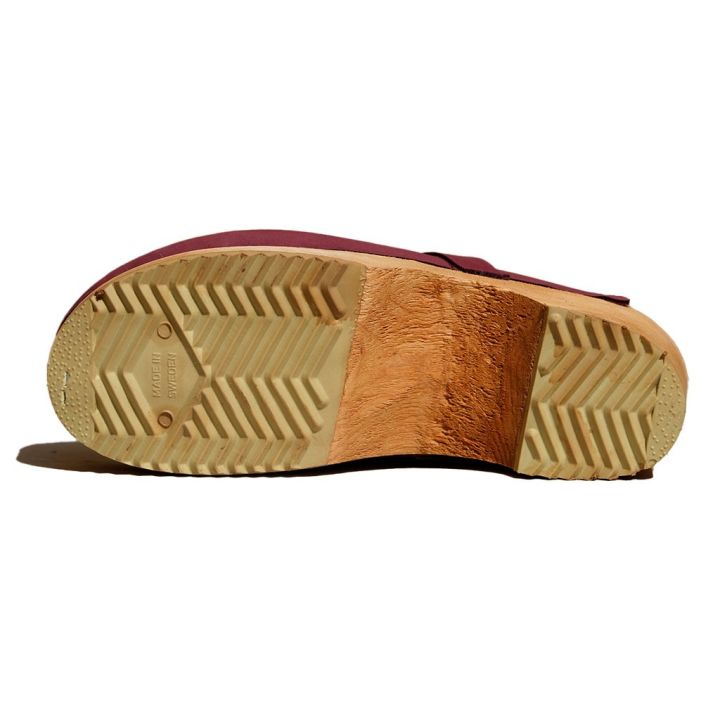 Sabots en cuir nubuck bordeaux