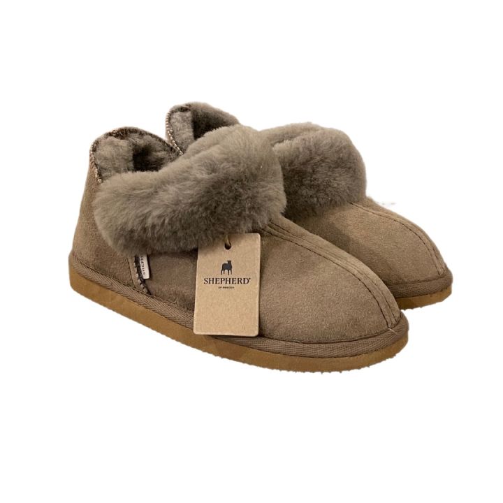 Chaussons en peau de mouton retournée - TAUPE