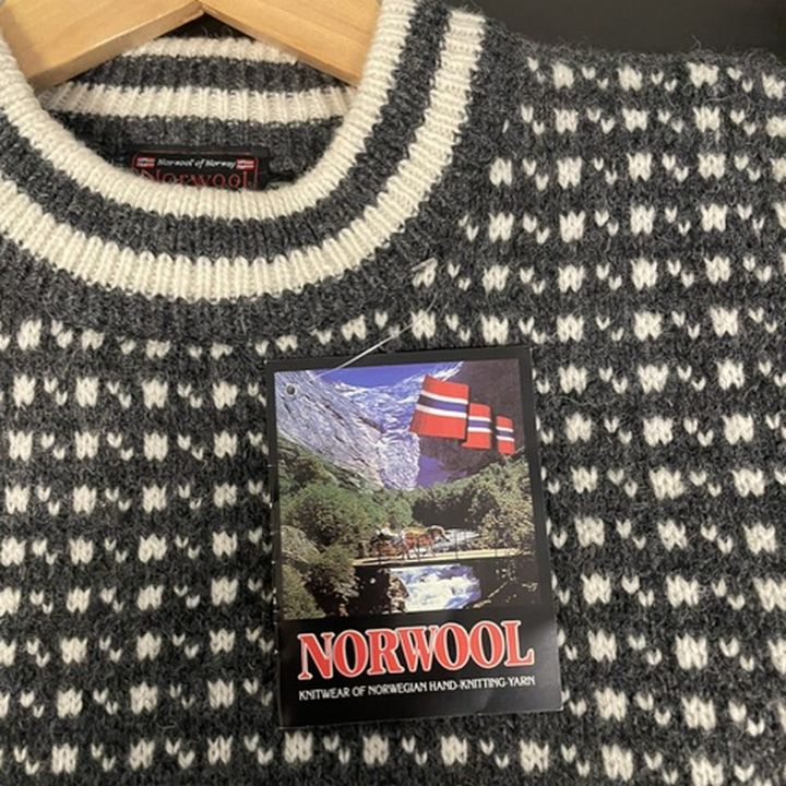 Small-pattern jumper - GREY