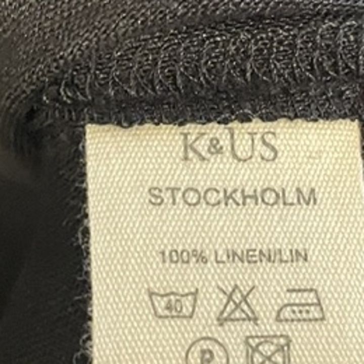 Tunikablus i linne - SVART
