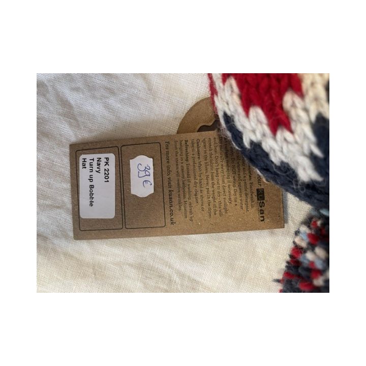 Jacquard pom-pom hat with turn-up - NAVY