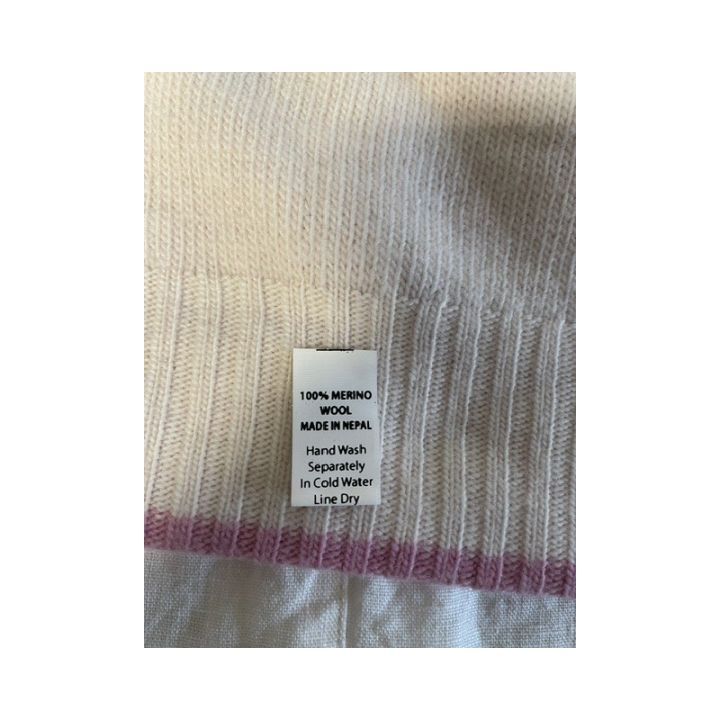 Reversible hat with turn-up - WHITE AND PINK