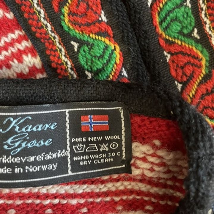 Pull norvégien enfant Kaare Gjøse - ROUGE