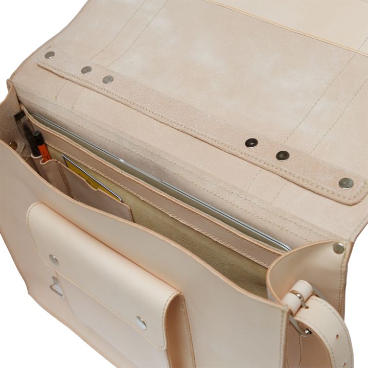 Serviette en cuir