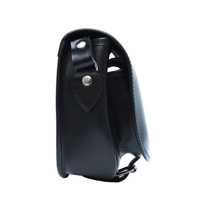 Gibecière en cuir noire, taille :20 cm 16 cm