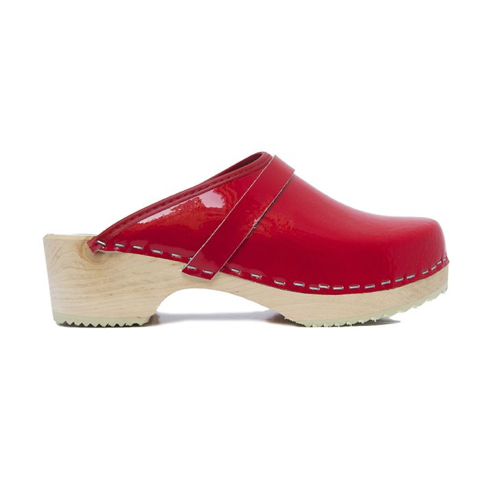 Sabots rouge laqués
